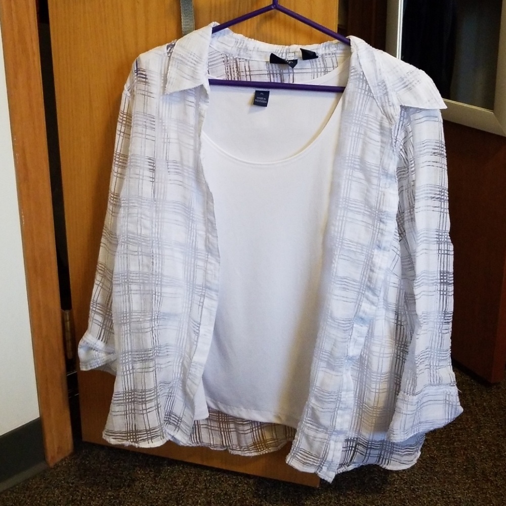 Light-blue/White blouse with tank